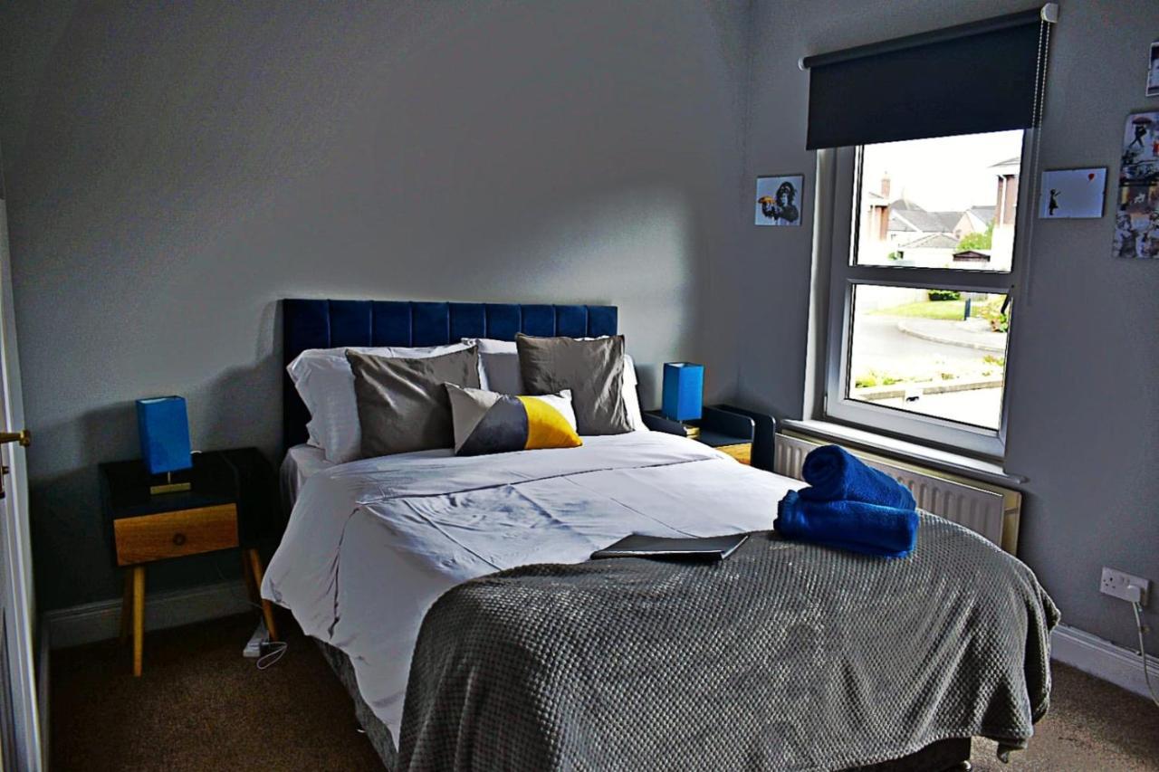 California Lodge Portstewart Buitenkant foto